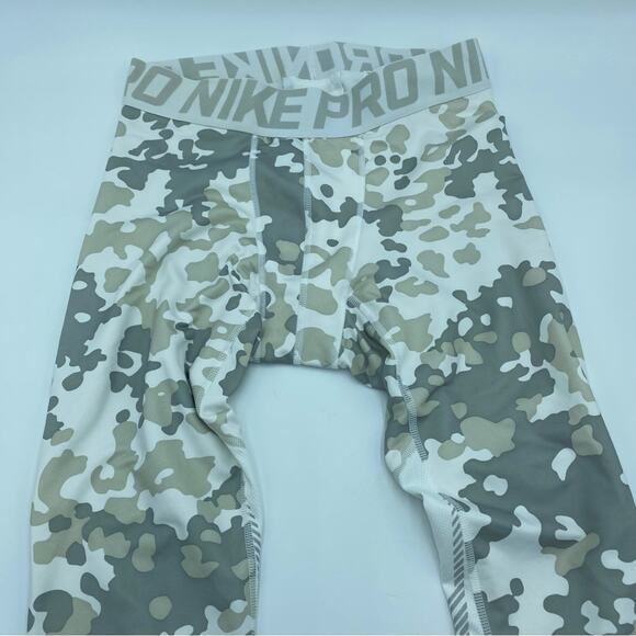Nike Pro Leggings Men’s Large Athletic Performance Green Camo Pants Workout - Picture 2 of 7